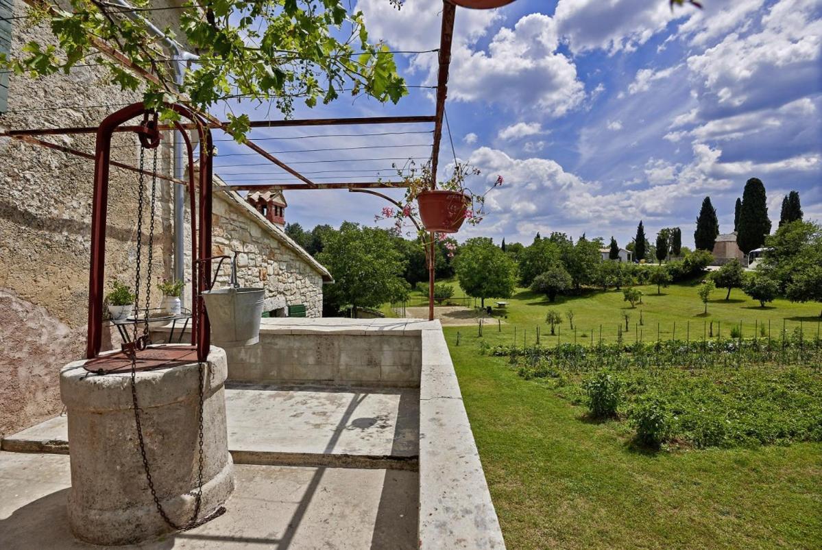 Stara Hiza In Sveti Petar U Sumi Villa Eksteriør billede